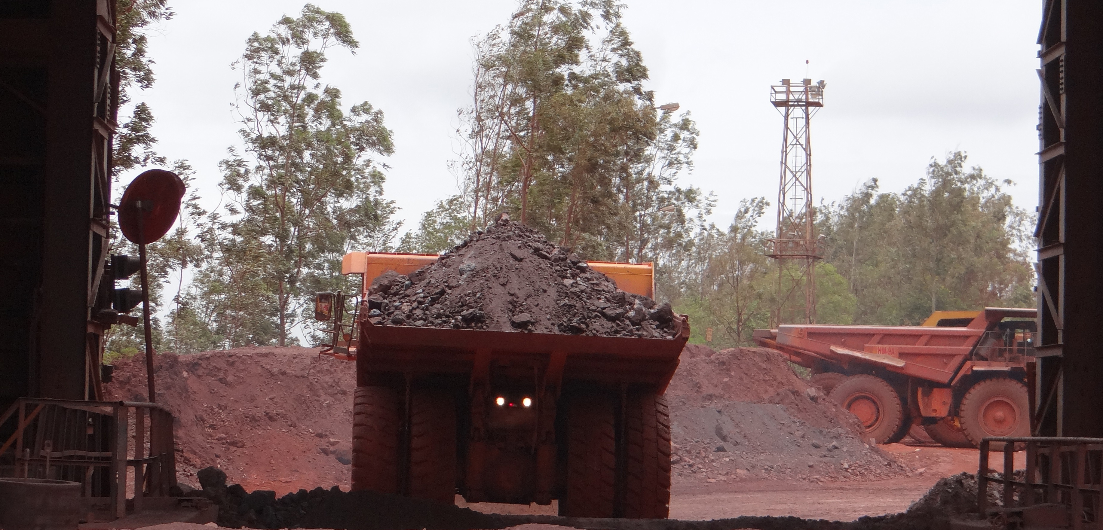 iron ore mining transport